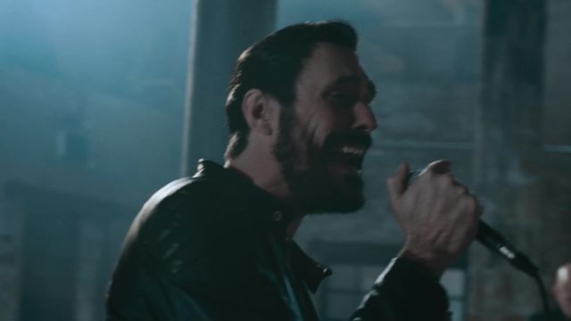 breaking-benjamin-dear-agony-aurora-version-ft-lacey-sturm_video_2160p