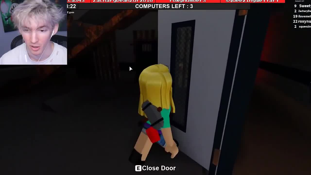 ROBLOX FLEE THE FACILITY[720]